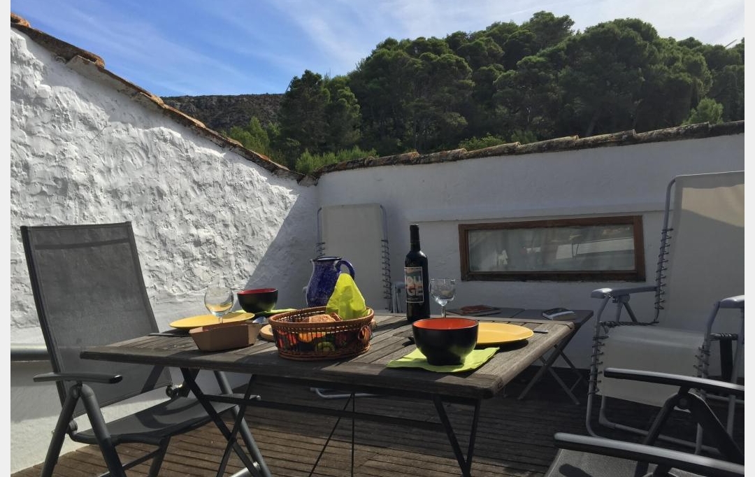 Benedicte JOUVET - ODYSSEE - IMMO-DIFFUSION : Maison / Villa | VILLESEQUE-DES-CORBIERES (11360) | 133 m2 | 135 000 €  Benedicte JOUVET - ODYSSEE - IMMO-DIFFUSION : Maison / Villa | VILLESEQUE-DES-CORBIERES (11360) | 133 m2 | 135 000 €