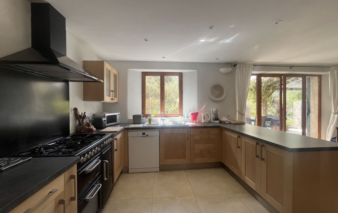 Benedicte JOUVET - ODYSSEE - IMMO-DIFFUSION : Maison / Villa | VILLESEQUE-DES-CORBIERES (11360) | 148 m2 | 329 000 €  Benedicte JOUVET - ODYSSEE - IMMO-DIFFUSION : Maison / Villa | VILLESEQUE-DES-CORBIERES (11360) | 148 m2 | 329 000 €