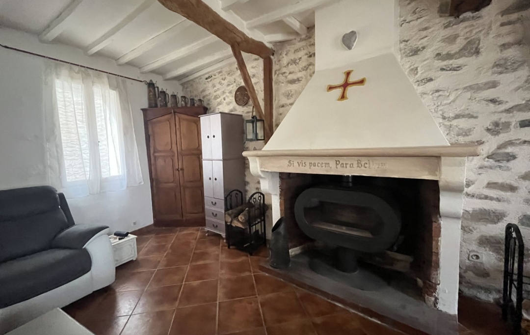 Benedicte JOUVET - ODYSSEE - IMMO-DIFFUSION : Maison / Villa | CASCASTEL-DES-CORBIERES (11360) | 88 m2 | 137 000 €  Benedicte JOUVET - ODYSSEE - IMMO-DIFFUSION : Maison / Villa | CASCASTEL-DES-CORBIERES (11360) | 88 m2 | 137 000 €